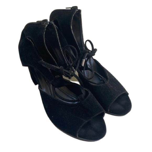 ❤️ CAPRITO Elegant Heels Size 38 - Picture 1 of 8